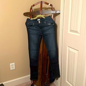 Hudson Jeans with two button closer with real zipper size 29.